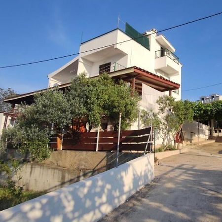 Apartments Vlado - 50M From The Sea Rogač 外观 照片