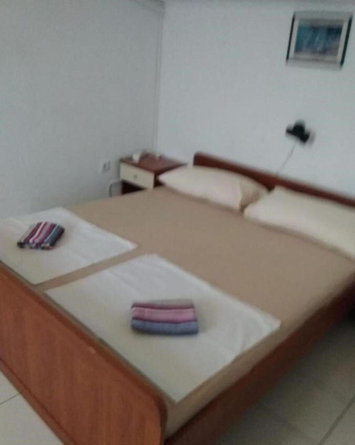 Apartments Vlado - 50M From The Sea Rogač 外观 照片
