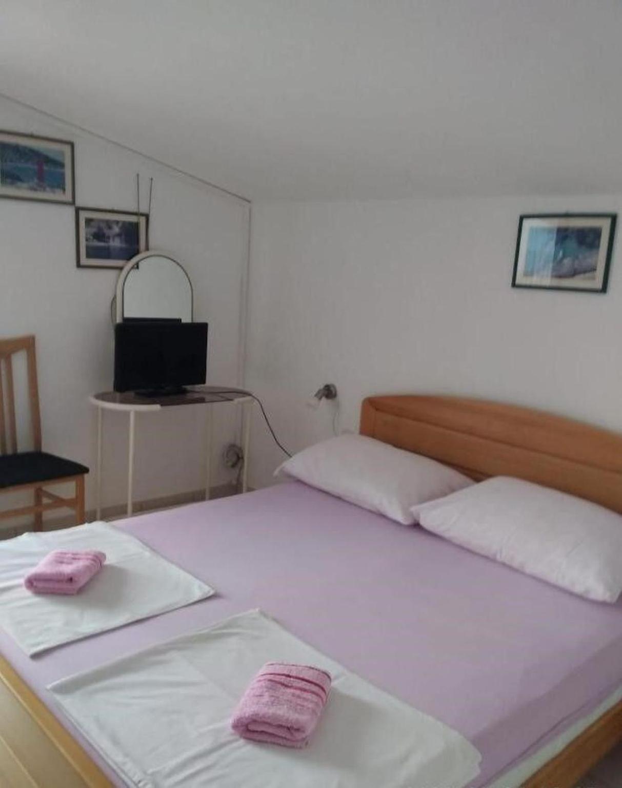 Apartments Vlado - 50M From The Sea Rogač 外观 照片