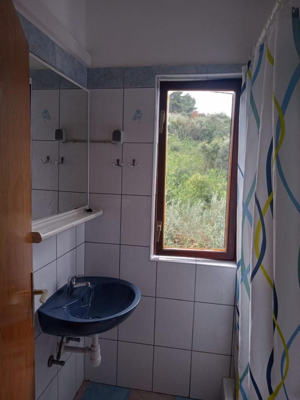 Apartments Vlado - 50M From The Sea Rogač 外观 照片